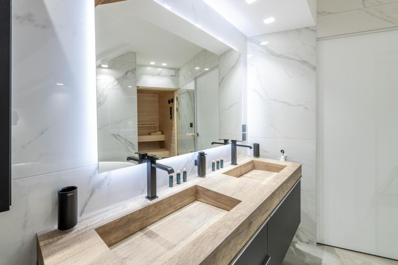Mairnaige, Luxueux Appartement Avec Sauna เฌราร์แมร์ ภายนอก รูปภาพ